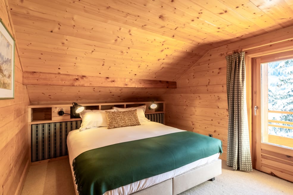 Bedroom 4 in Chalet Les Loups