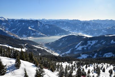 A view out over the lake and ski resort of Zell Am See