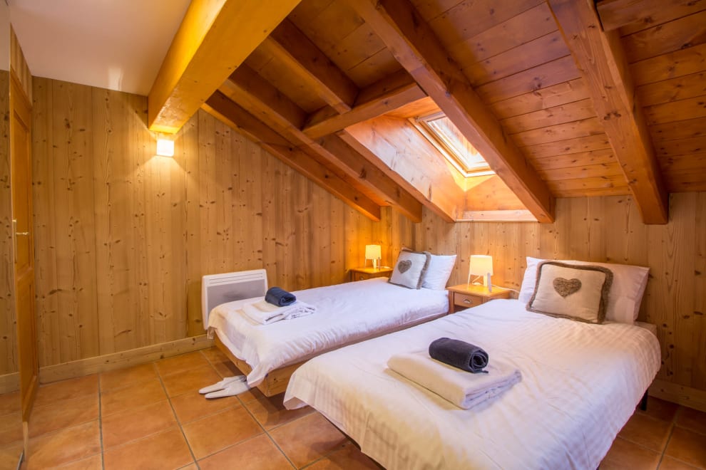 Chalet Antony & Cleopatra Twin Room