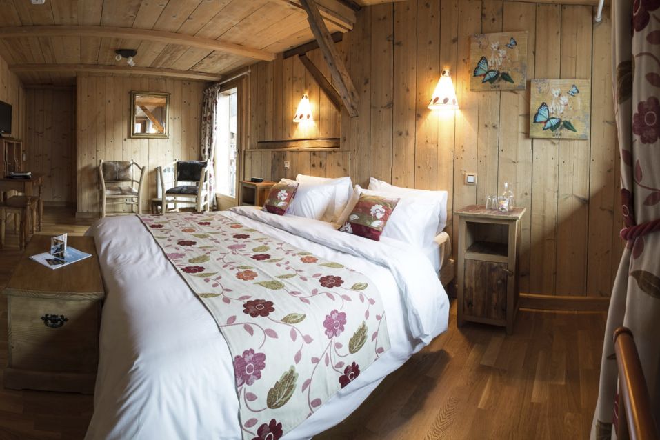 Ardoisiers bedroom