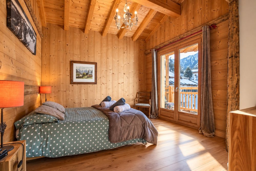 Double bedroom in Chalet Barthelemy