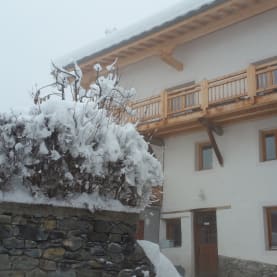 Chalet Barthelemy - Solo Ski Accommodation