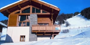 A singles ski holiday Chalet exterior in Chalet Bouc Blanc - Les Arcs