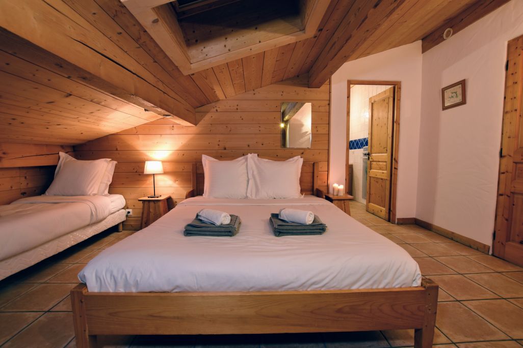Chalet des Pistes triple room