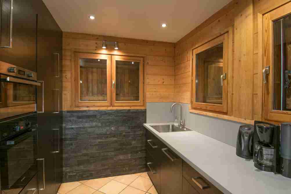 Chalet Novelin Kitchen