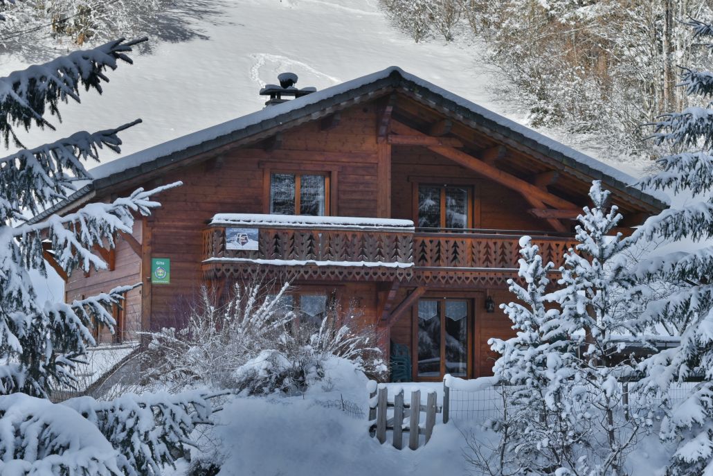 The exterior of solo ski Chalet Chery des Meuniers
