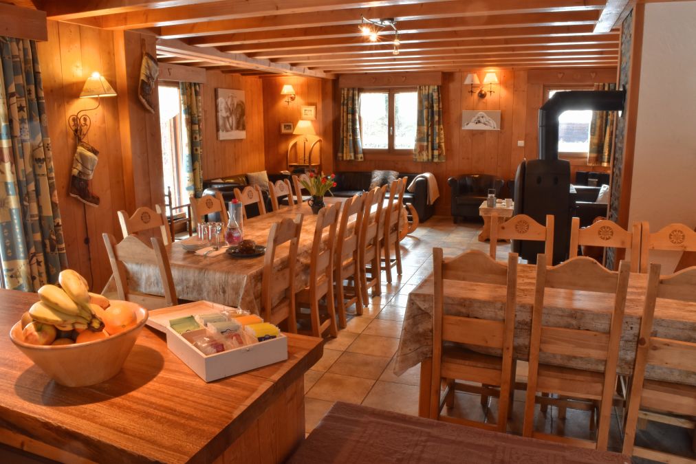The Lounge / dining area in Chalet Chery des Meuniers