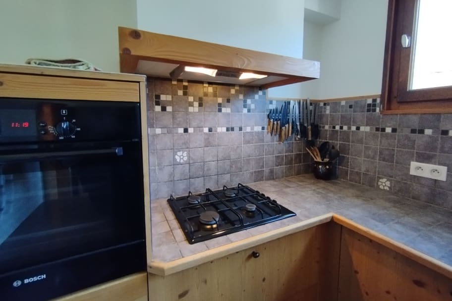 The kitchen in Chalet Chez Claude