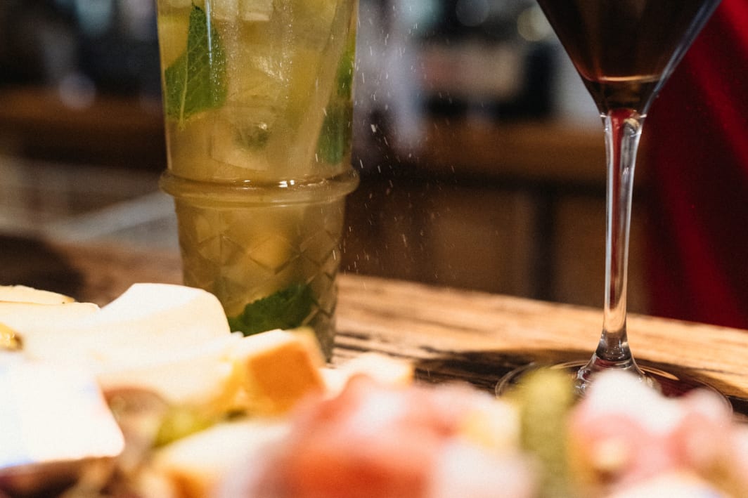 Cocktails in Hotel Bellevue