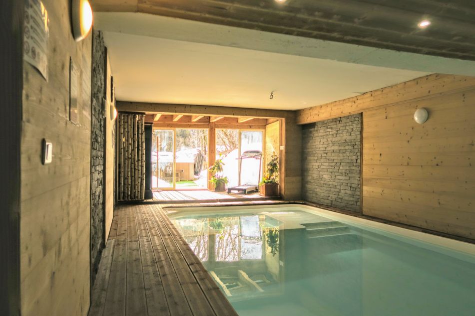 Fitness suite with hot tub in Les Suites de l'Alpe