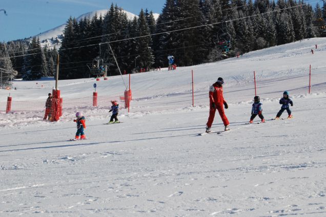 Children during Ski lessons