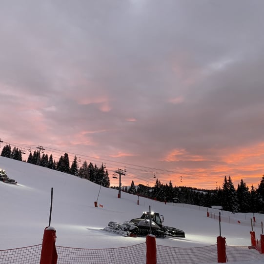 Piste bashers in Les Gets